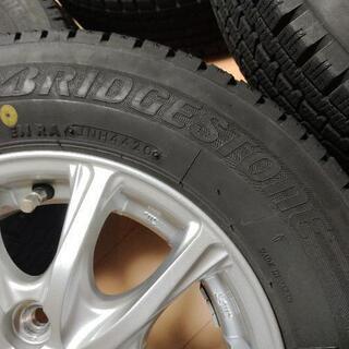 [決まりました]軽トラ用スタッドレスタイヤ、ホイール4本セット