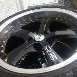 OZレーシング オペラⅡ 18インチ 8.5j 10j（ozレーシング ベラ深