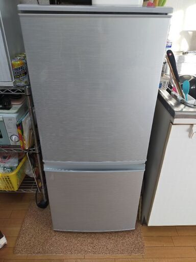 値下げ】シャープ 冷蔵庫 小型 2ドア 137L シルバー SJ-D14B-S www