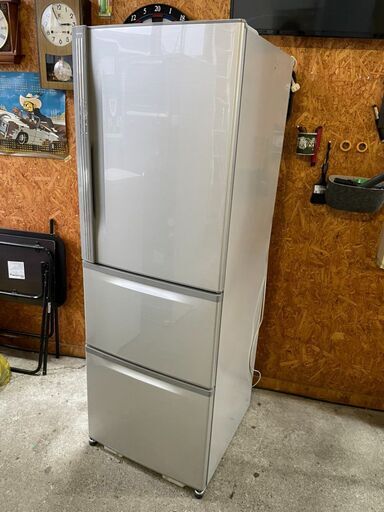 P0402　3ドア冷蔵庫　東芝３７５L　札幌市内配達無料