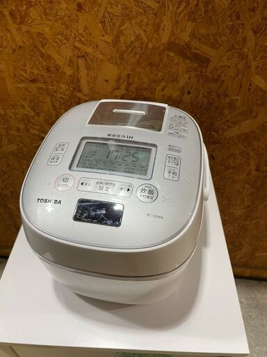 P0410 東芝　5.5合炊き炊飯器　2019年　キレイです