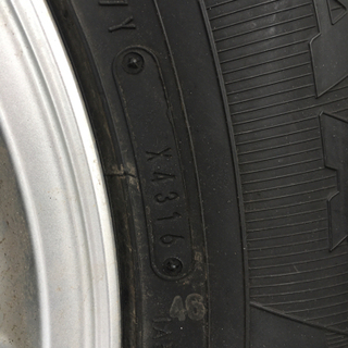 プラドのタイヤ&アルミ　