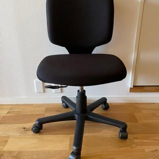 シンシン様ご購入予定　イトーキ　サリダチェア　2020年購入