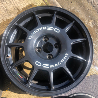 OZ レジェンダ 17 7J 37 PCD100 4H | amidomil.com.br