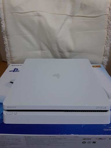 （美品）PS4　CUH-2100AB02　500G　グレイシャーホワイト（オマケつき）