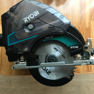 RYOBI インパクトドライバー、電池丸ノコ