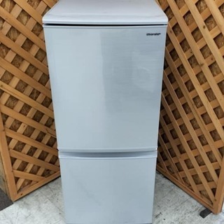 愛品館江戸川店】シャープ137リットル2ドア冷凍冷蔵庫「SJ-D14F-S」（2020