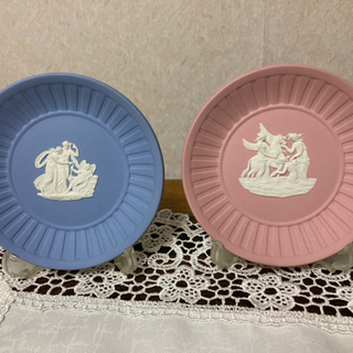 【ウェッジウッド】食器（お皿）2枚セット（台座付き）