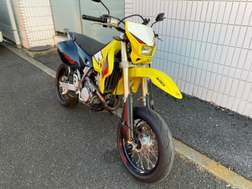 スズキ DRZ-400SM