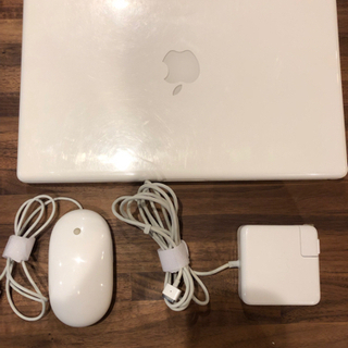 【取引中】MacBook A1181 2006