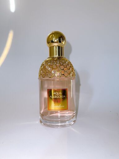 香水廃盤guerlain ゲラン アクアアレゴリア ブーケドゥメイ 75ml 不用品センター 世田谷の香水 の中古あげます 譲ります ジモティーで不用品の処分