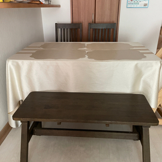 お取引先決まりました? ハープダイニングテーブル4点セット。とても美 