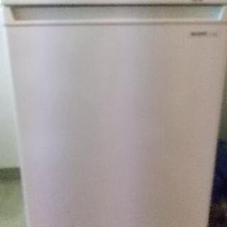 【ネット決済】SHARP 冷凍庫（家庭用）FJ-HS9X 値下げ...