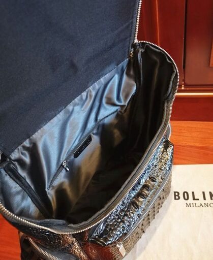 イタリア・ミラノ発*BOLINI・最上級牛革・クロコダイル*リュックサック黒色