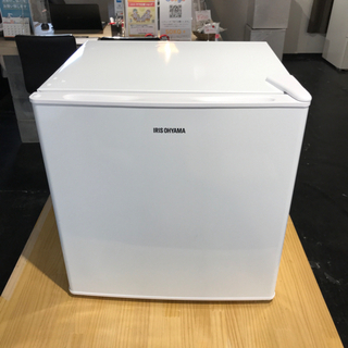 アイリスオーヤマ　42L冷蔵庫（2）2019年〜20年。数量限定