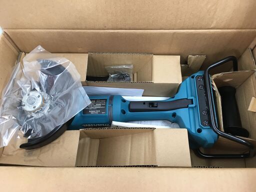 マキタ　GA700DZ　ディスクグラインダ　中古　美品