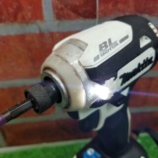 マキタ TD171DZ インパクトドライバー【リライズ野田愛宕店】【店頭取引限定】【中古】管理番号：ITCX7B0NCP9M