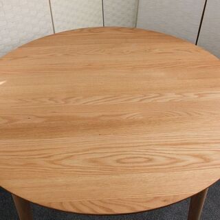 IDC大塚 ダイニング3点セット テーブル/チェア2脚 シネマ 丸型1050 ホワイトオーク  テーブル 中古家具 店頭引取歓迎 R4233)