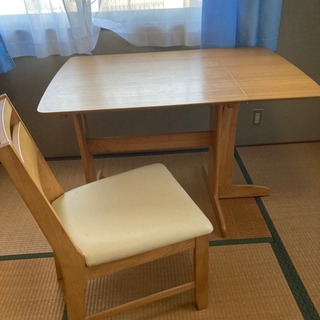 【ネット決済・配送可】テーブル　椅子　セット
