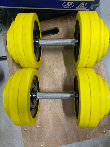お薦め品‼️激安‼️strongerダンベル30kg 2セット