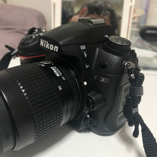家具 カメラニコン D7000とレンズ