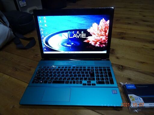 本日入荷しました。NECLaVieNS750/Gタッチパネル(SSD500GBGB+HDD1TB)