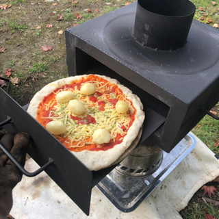 薪ストーブの煙突でピザ焼きませんか？🍕