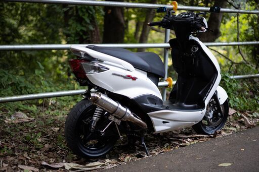 人気の125スクーター ヤマハ シグナスX 逆輸入！ カスタムパーツ多数！