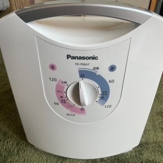 2019年製　ふとん乾燥機　Panasonic FD-F06A7