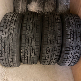 スタッドレスタイヤ４本195/65/15