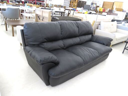 北海道/千歳市 ニトリ 合皮 3人掛けソファ ブラック 3SEATER SOFA VUTE PU BK 幅210×奥行97×高さ82㎝ 近郊配送/店頭でのお受渡し大歓迎