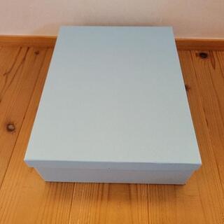 IKEAの紙製収納ボックス