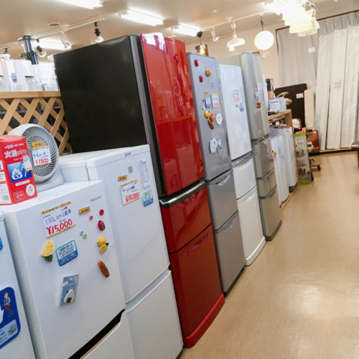 超安い 三菱　370L 3ドア冷蔵庫✨MR-C37EZ-R　赤✨2016年製✨清掃済・動作確認済✨中古品 冷蔵庫