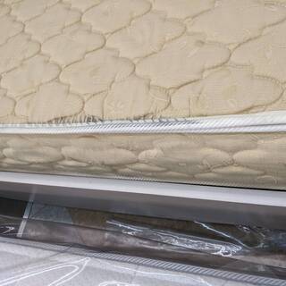 💛ロココ調　シンデレラ風　ダブルベッド　おしゃれ！！💛