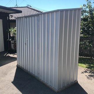 ユーロ物置（木製床キット付）