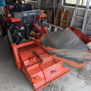 クボタ　トラクター　A155　外観良好　2年前まで使用しており、その後も、エンジンだけはかけておりましたので、問題なし。