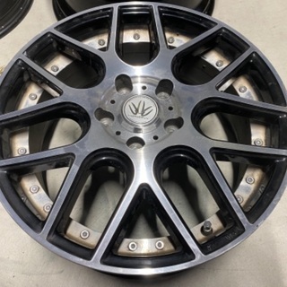 ロクサーニ 17インチ 7J 4本　5穴　pcd114.3