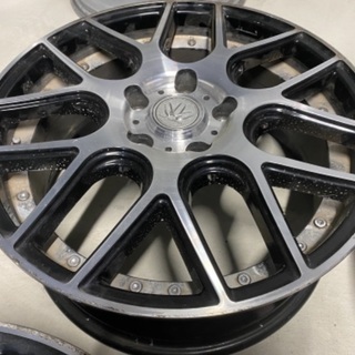 ロクサーニ 17インチ 7J 4本　5穴　pcd114.3