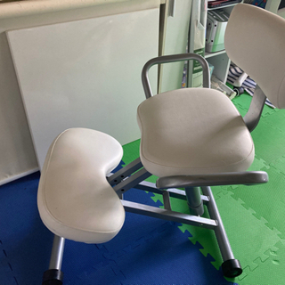 【ネット決済】バランスチェア　姿勢矯正椅子