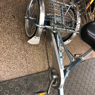 三輪車