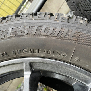 ブリヂストンVRX シュナイダー　14インチ