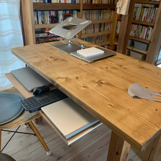 オシャレ　テーブル　ハンドメイド　一点もの　木製テーブル