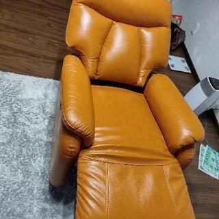 LURKEY社　本革ソファ　電動リクライニング