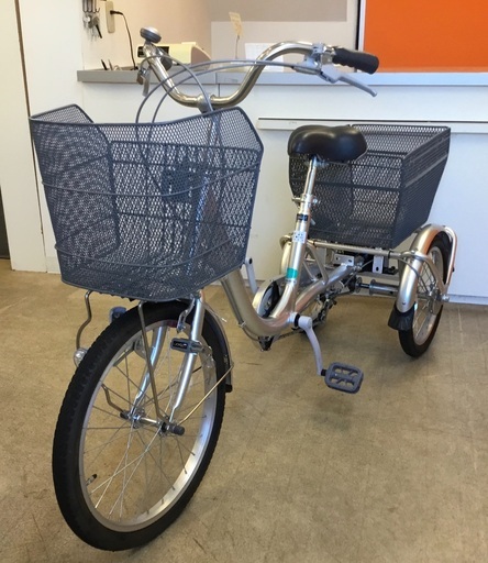 武田産業　ナチュラルフロー　三輪自転車 シルバー 超美品＞武田産業・NATURAL FLOW・ナチュラルフロー 三輪自転車