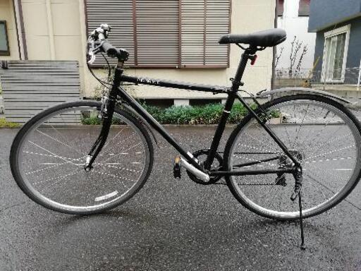 GIANT-MOMENTUM iNEED S-3 700C シマノ7速 480mm  BLACK 前後フェンダーあり