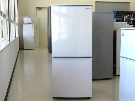 北海道/千歳市 1ヶ月保証！2020年製 SHARP シャープ 2ドア冷蔵庫  SJ-D14F-W  白/ホワイト ドア開き変更可能 近郊配送/店頭でのお受渡し大歓迎