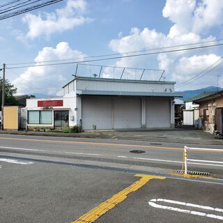 筑紫野イオンから車で10分　店舗　カフェ　工場　事務所　車屋バイ...