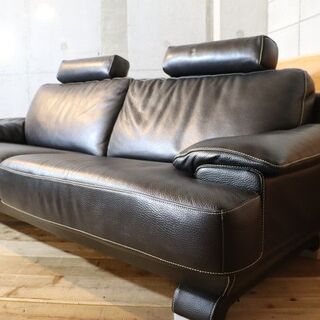IDC OTSUKA(大塚家具)のL/S LUXE-01 (エルエスリュクス)総革張り3人掛けソファブラック。L/Sシリーズの最高峰！ヘッドレスト付きでゆったりとした掛け心地のレザートリプルソファー。BJ106