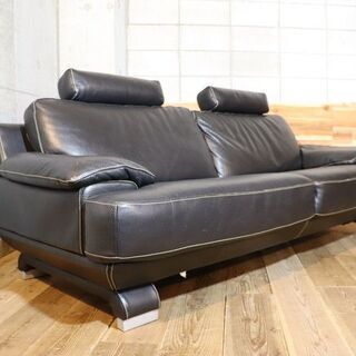 IDC OTSUKA(大塚家具)のL/S LUXE-01 (エルエスリュクス)総革張り3人掛けソファブラック。L/Sシリーズの最高峰！ヘッドレスト付きでゆったりとした掛け心地のレザートリプルソファー。BJ106