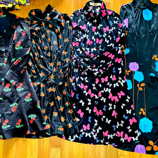 ビンテージレトロ古着22点◆ 生地　ボタン　ハンドメイド材料